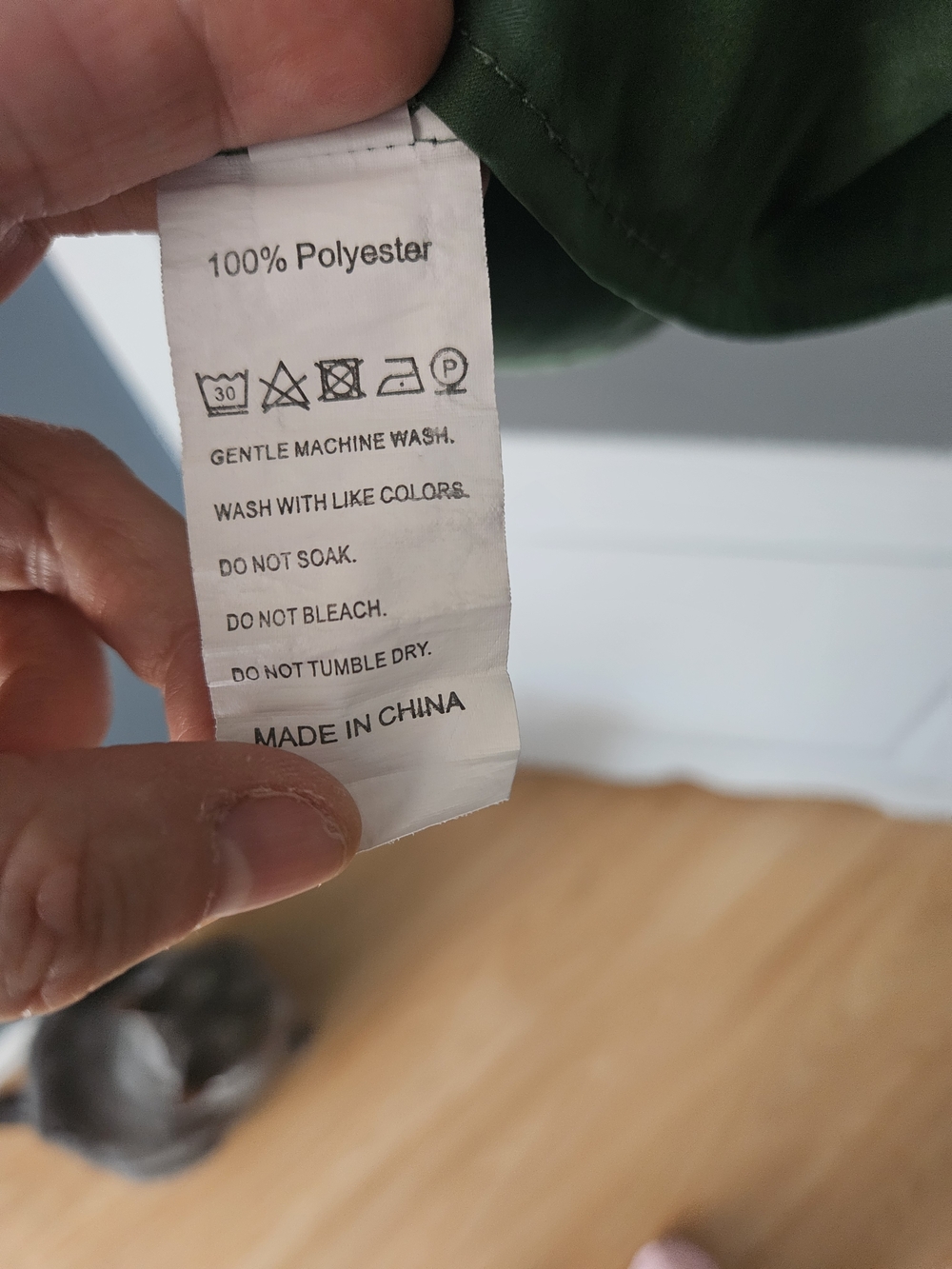 SHEIN Olive Green Women's Button-Up Blouse - Picture 5 of 5